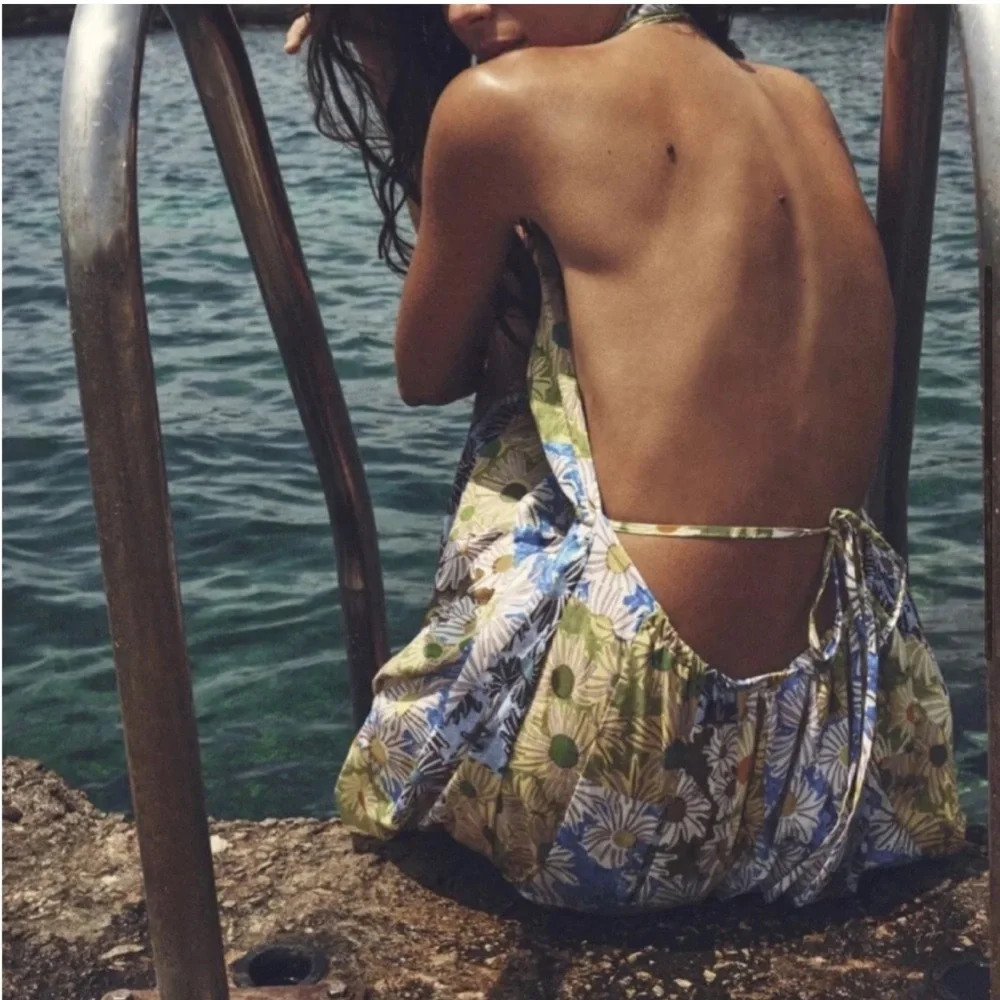 Zara Daisy Floral Sundress. - Picture 6 of 6